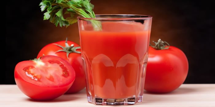 Cure a ressaca- Sucos para desintoxicar e reidratar-suco-tomate